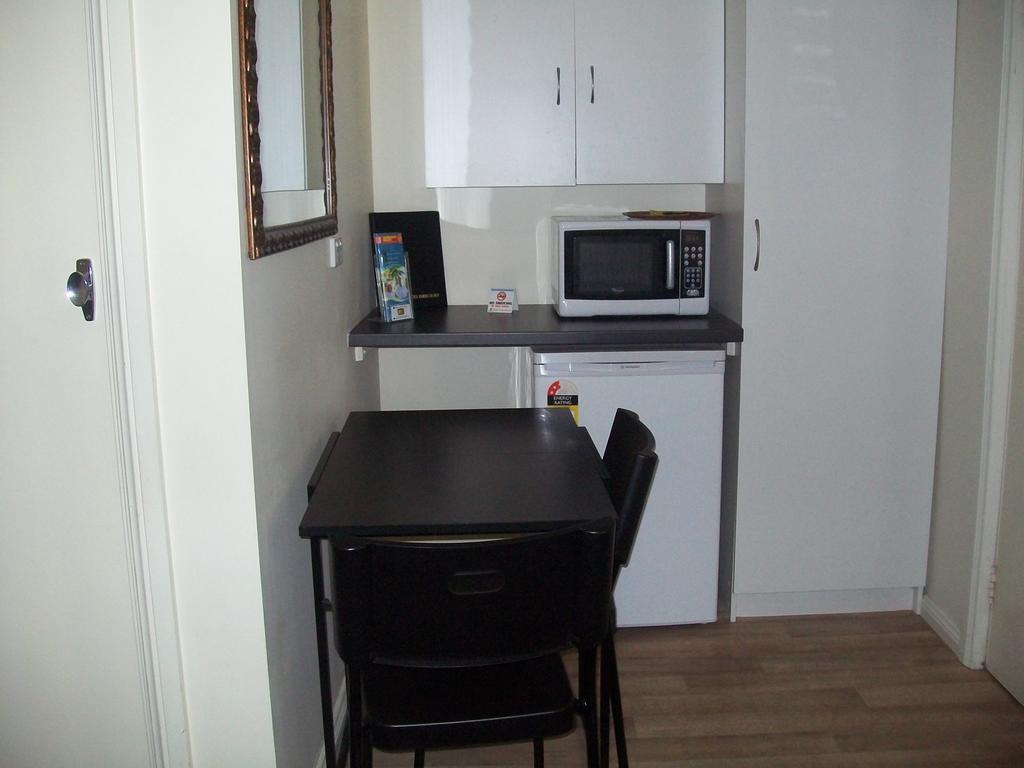 Kadina Village Motel Zimmer foto